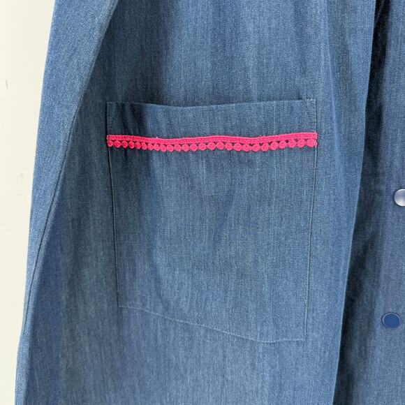 Go Softly Denim Embroidered Butterfly Patio Dress Sz Small Easy Snap Kaftan - Picture 9 of 9